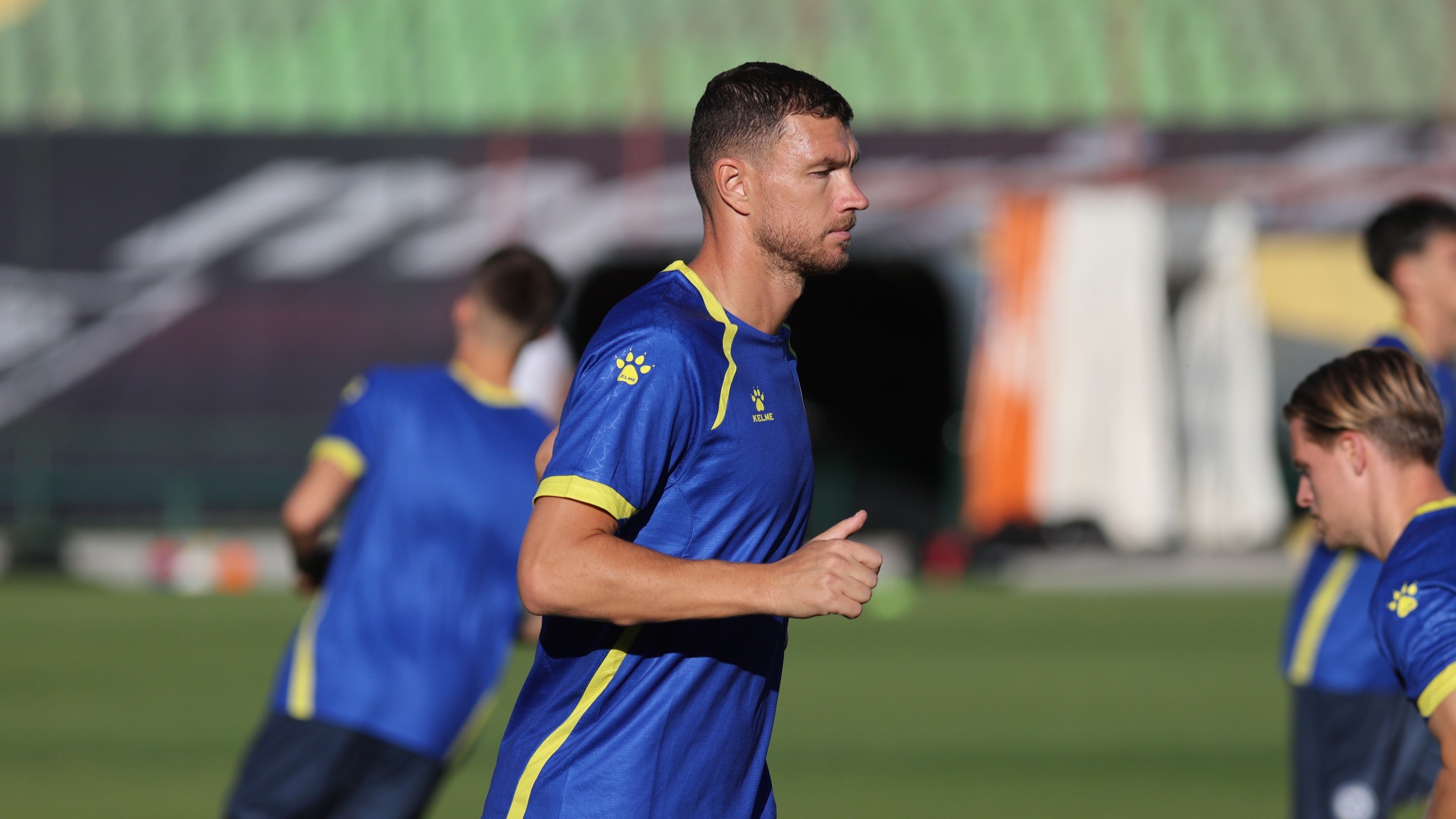 Džeko otvoreno o reprezentaciji, Barbarezu i transferu koji je promijenio sve!